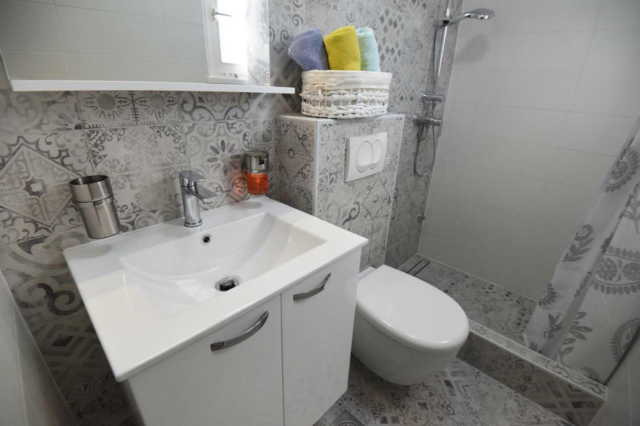 Kucica Ljubcek Villa Privlaka  Buitenkant foto